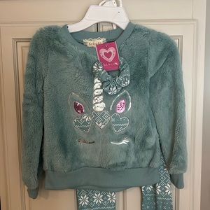 Fuzzy sweatshirt set